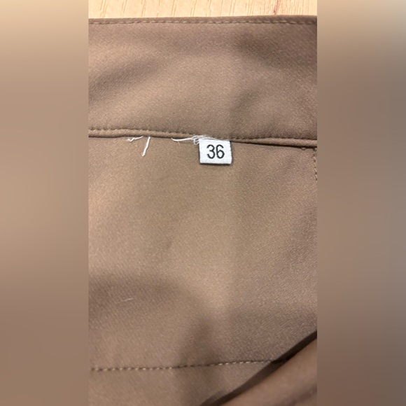 Dress pants - Picture 2 of 2